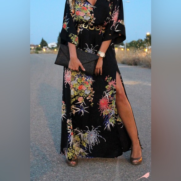 Zara Black Floral V-Neck Kaftan Maxi Dress Small - Picture 3 of 10